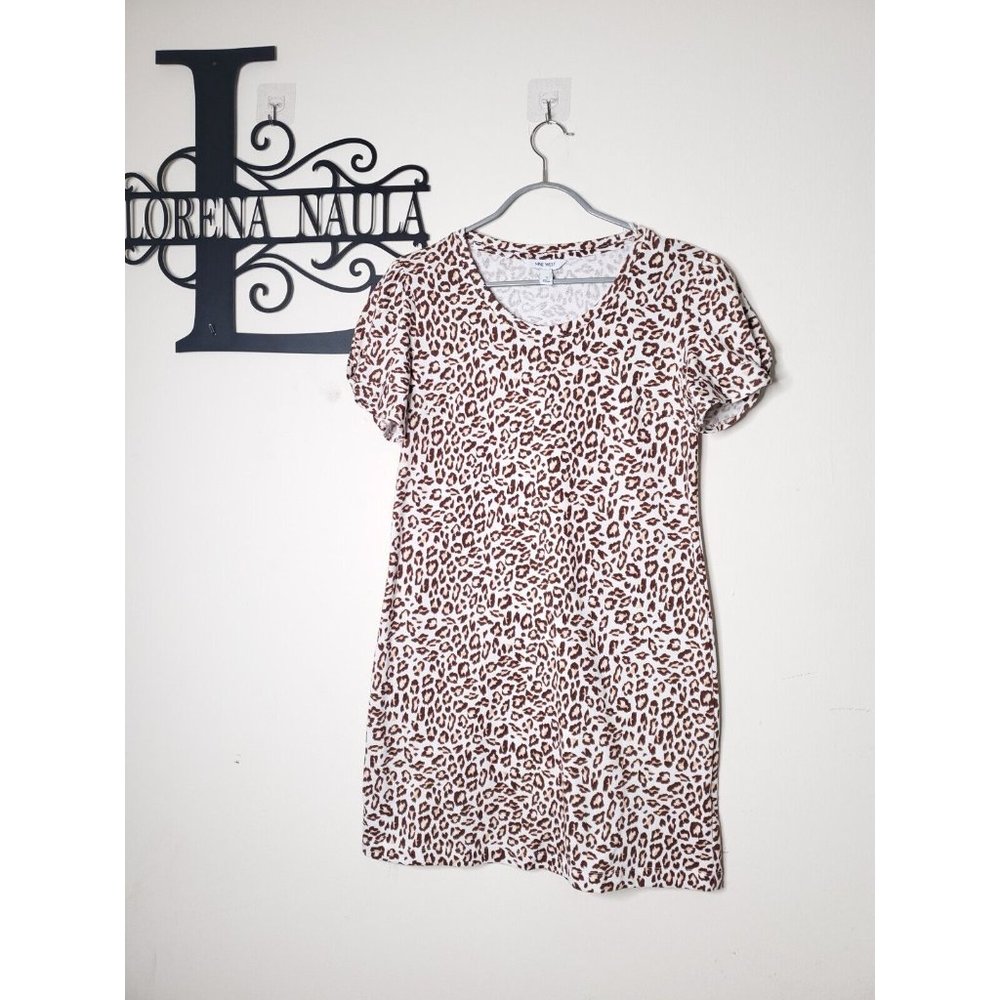 Nine West Leopard T-Shirt Dress Size Small Cream Brown Short Sleeve Cotton Blend